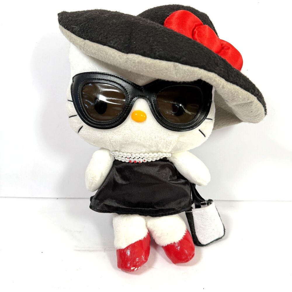 Hello Kitty  Empire State Building Plush 2014 NYC Collectible RARE READ
